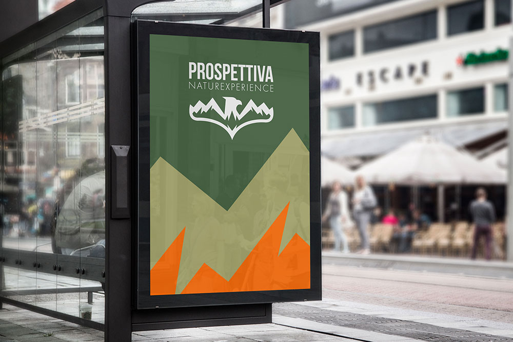 pubblicità su fermata dell'autobus con logo e brand identity di Prospettiva Naturexperience